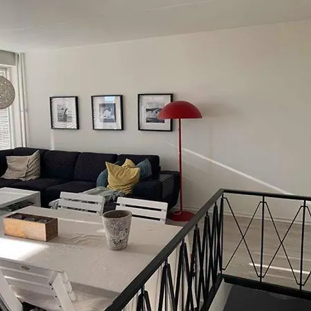 Nice And Bright Central In Apartmán Kristiansand